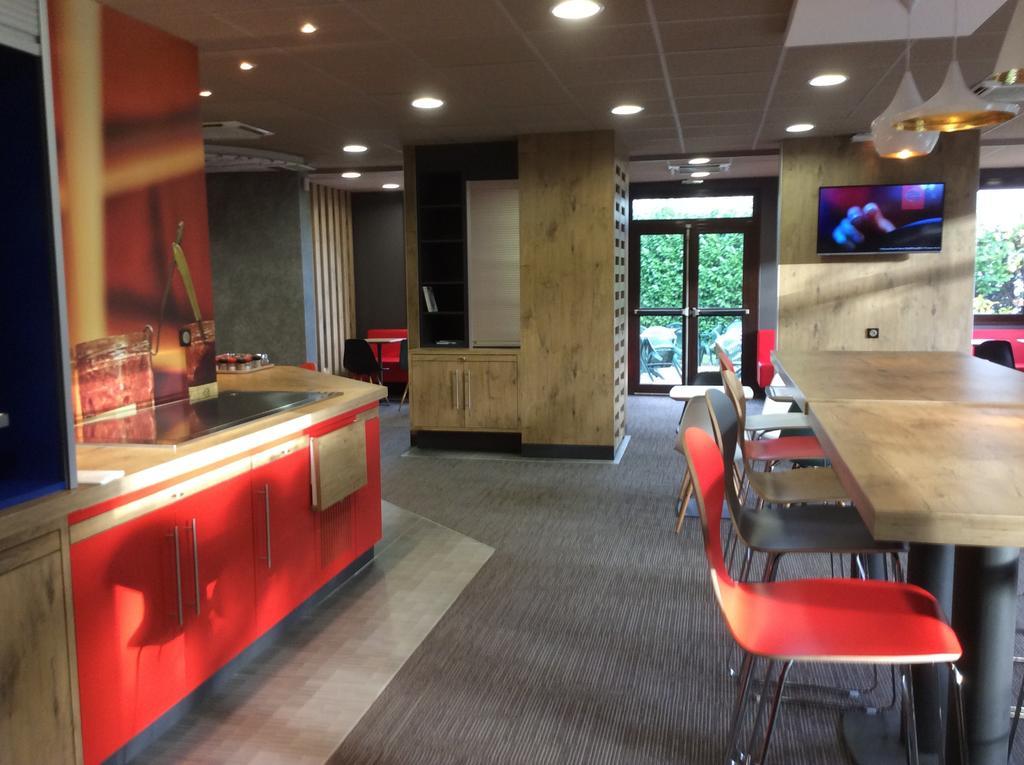 Ibis Chambery Hotel Kültér fotó